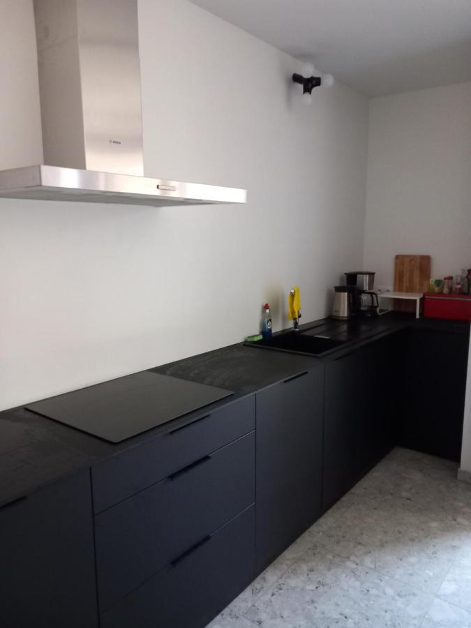 Studio Near Shopping K In K New Bright And Central Kortrijk Exterior foto